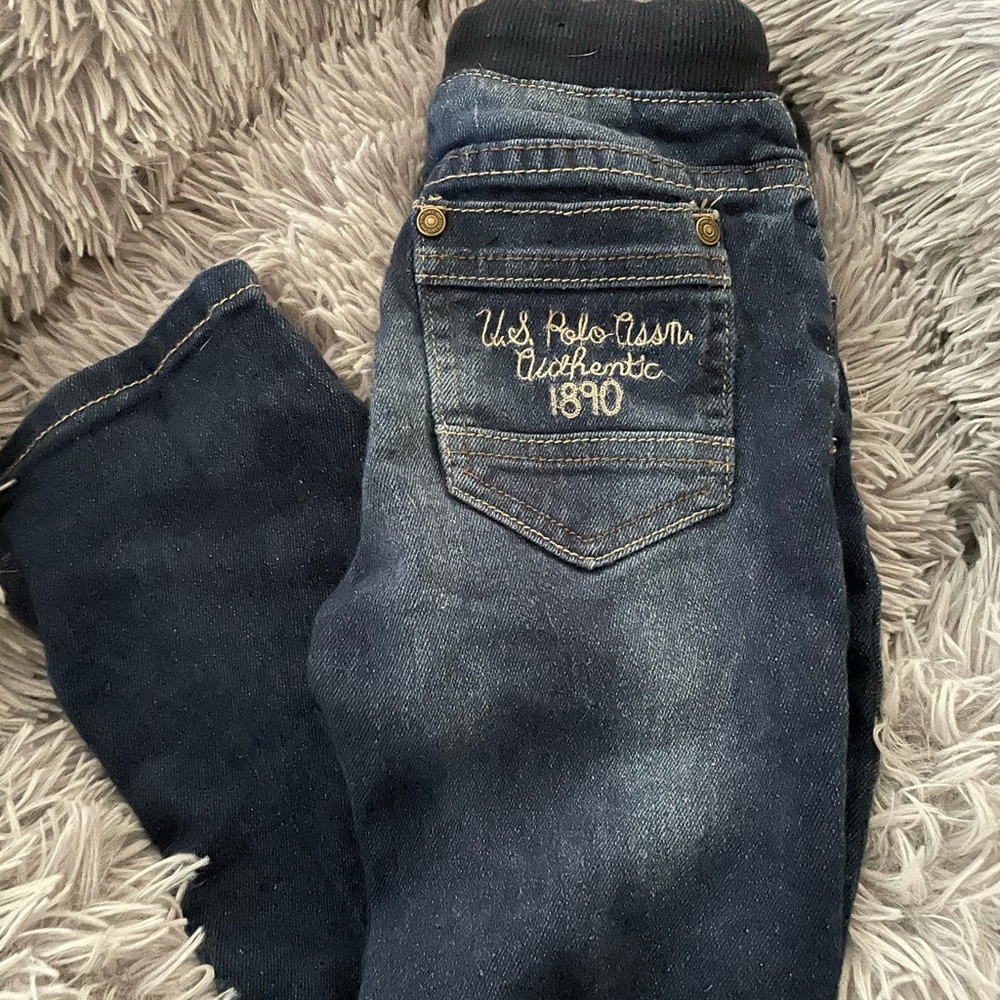 Pull up elastic waist  jeans !